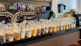 一個(gè)鎮(zhèn)開出10多家咖啡館，“小鎮(zhèn)咖啡”正在興起？