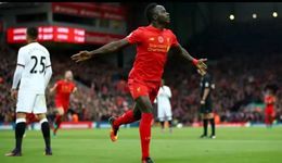 年薪千万却用着碎屏手机，这位抠门的非洲球星改变了无数家乡人的命运