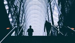 2023，消費(fèi)巨頭陰影下的生存法則