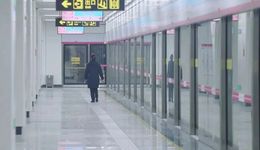 频繁出手摘地，这家地铁公司为何“不务正业”？