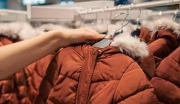 一万多一件，国产羽绒服“同价不同命”