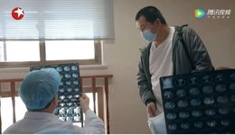 “我不是医生，却一年去一千次医院”