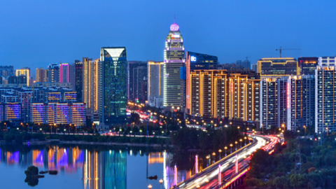 “两会”之声 | 青岛大学校长夏东伟：建议增强山东纺织产业创新能力，建设世界级产业集群