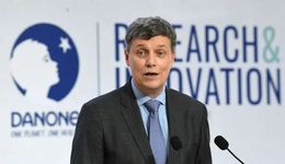 ChatGPT爆火，我们第一次用它写了篇达能创新活动的稿子