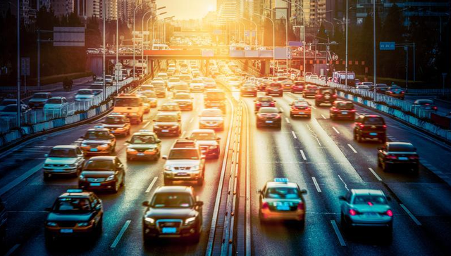 理想汽车,财报,汽车,燃油车,蔚来