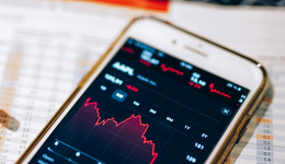 股价坐上“过上车”，新东方在线承压几何？