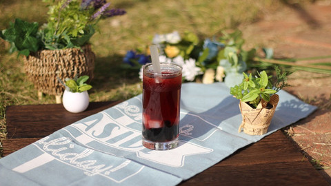 新式茶饮“内卷”成都