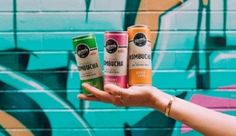 TOPBRAND | 赵一鸣零食获融资；一致魔芋上市；蒙牛新建8条冰淇淋生产线；奈雪联名中国奇谭新品上线