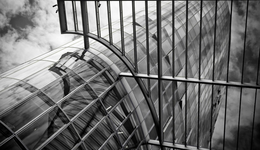 助贷公司量化派要上市， 合作小贷放款利率36%