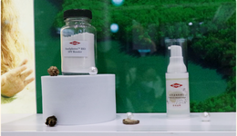 資本退潮，原料故事能否走出“功效同質(zhì)化”?