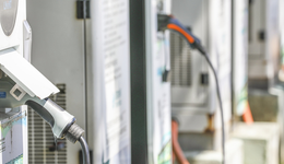 大功率充电：乘风起飞，也要安全落地