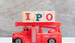 自動駕駛IPO熱潮里，L4廠商的“攻與守”