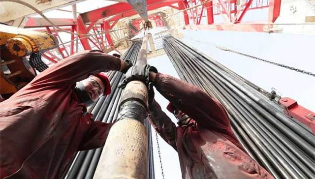 中石油,财报,汽油,现金流,能源