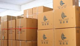 放棄大廠工作，95后“廠二代”回家賣5元木衣架，年銷5000萬