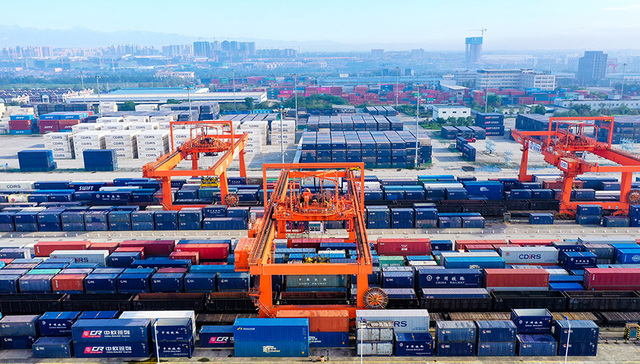 成都青白江：常态化运行十年，多元国际门户枢纽筑就开放路