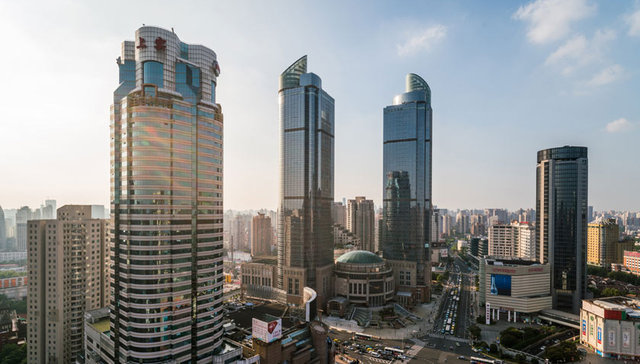 中青旅退出 法国狂人国上海徐汇“光明之城”前路