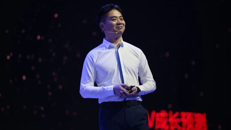 独家丨刘强东回归烧了三把火,想抢回被拼多多“劫走”的用户-蓝鲸财经