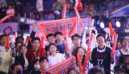 《灌篮高手》北大首映礼封神？沉浸式赛场观影新启示