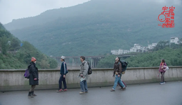 口碑8.3，票房6000万，谁在给《宇宙探索编辑部》打5星？