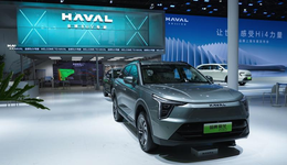 自主、合资皆下场，上海车展“插混”狂飙