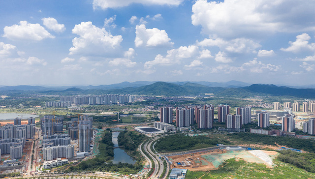 最新资讯｜碧桂园、华发联手打造佛山新城小布村商业项目，计划2025年底竣工、基汇资本完成收购广州佛罗伦萨小镇