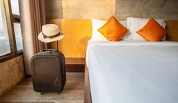 “五一”住宿遭退單，消費者質疑先退后漲，業(yè)內：不要自己取消訂單