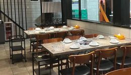 巨頭虧損數(shù)億后離場，這個萬億級餐飲市場的錢不好賺