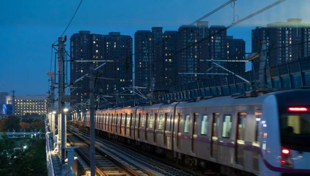 最新资讯 | 龙岗老墟镇片区旧改规划公示、深圳地铁8号线二期预计年底通车