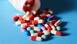 先入咸阳者为王：肺癌黄金靶点EGFR的第四次战争