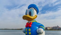 为何城市争前恐后要引进迪士尼？