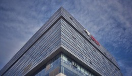 老京东的“年轻战”