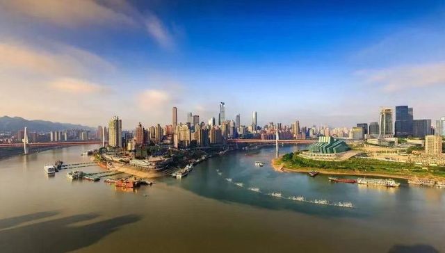 重庆十大豪宅盘点，谁是城市鼎级封面？