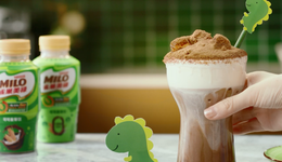 雀巢這個(gè)知名品牌正式回歸，這次它在玩很新的“回憶殺”