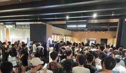 失去羽絨服自由的年輕人，涌進反季大鵝店