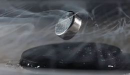 韓國(guó)室溫超導(dǎo)無法復(fù)現(xiàn)，美國(guó)一公司聲稱發(fā)現(xiàn)更早，剛申請(qǐng)專利