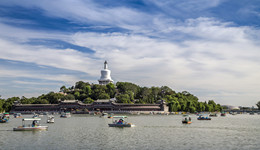北京一场大雨，给爆火的研学旅行强行“降温”