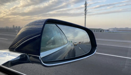 2023上半年豪华车：BBA失去份额，特斯拉失去自我