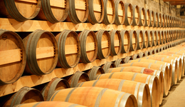 紅酒風(fēng)起，帶火橡木桶