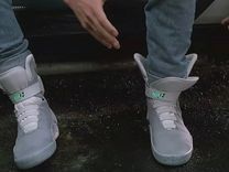 中產(chǎn)的心頭好你別猜，這次是跑鞋