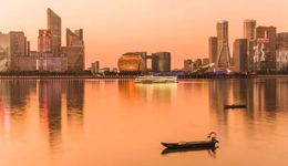 杭州，城市生長60年