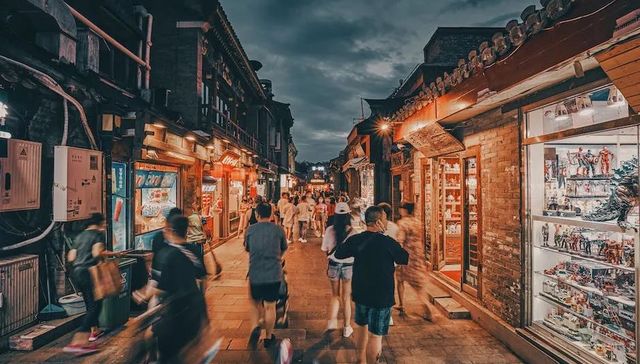 小红书,商业模式,社交媒体,种草