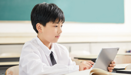 讀書郎不買“讀書郎”，陳志勇困守線下