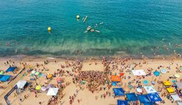 最火暑期游，养肥了谁？