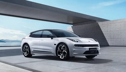 降价换量、冲刺上市，极氪边加速边“补课”