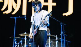 誰在搶占線下演出高地