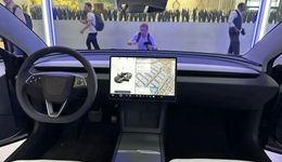 8万公里Model 3电池衰减？老车主看到新款为何不兴奋