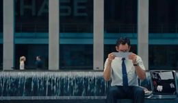 那些离开大厂卖保险的年轻人