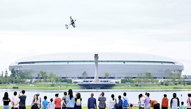 2023年成都市龙泉驿区全国科普日主场活动在东安湖公园举行