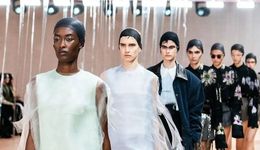 TOPBRAND | 虎头炸获融资；科蒂集团拟二次上市；Prada发布2024春夏女装秀