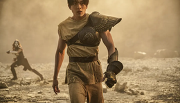 漫改真人剧，如何被东亚新范本拯救